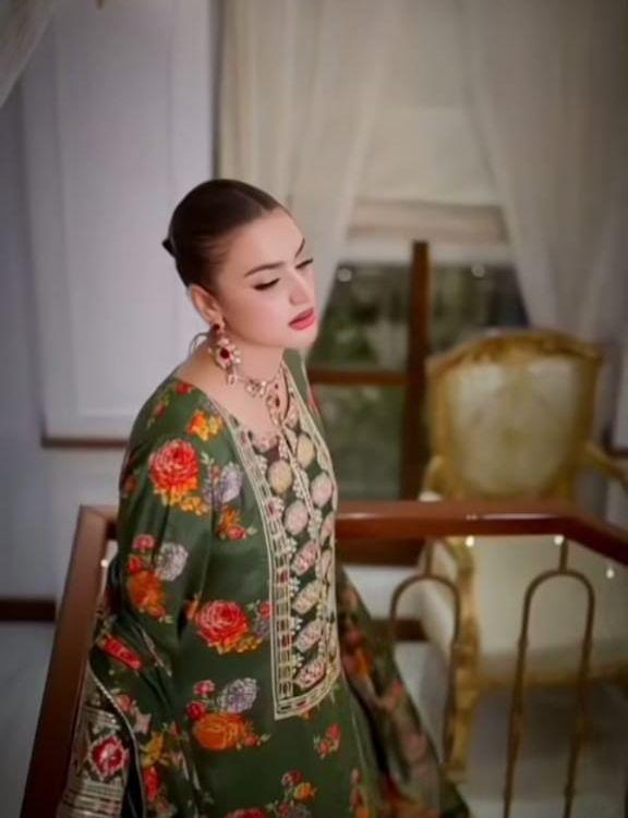 Pure Silk 3-Piece – Digital Print & Heavy Patches