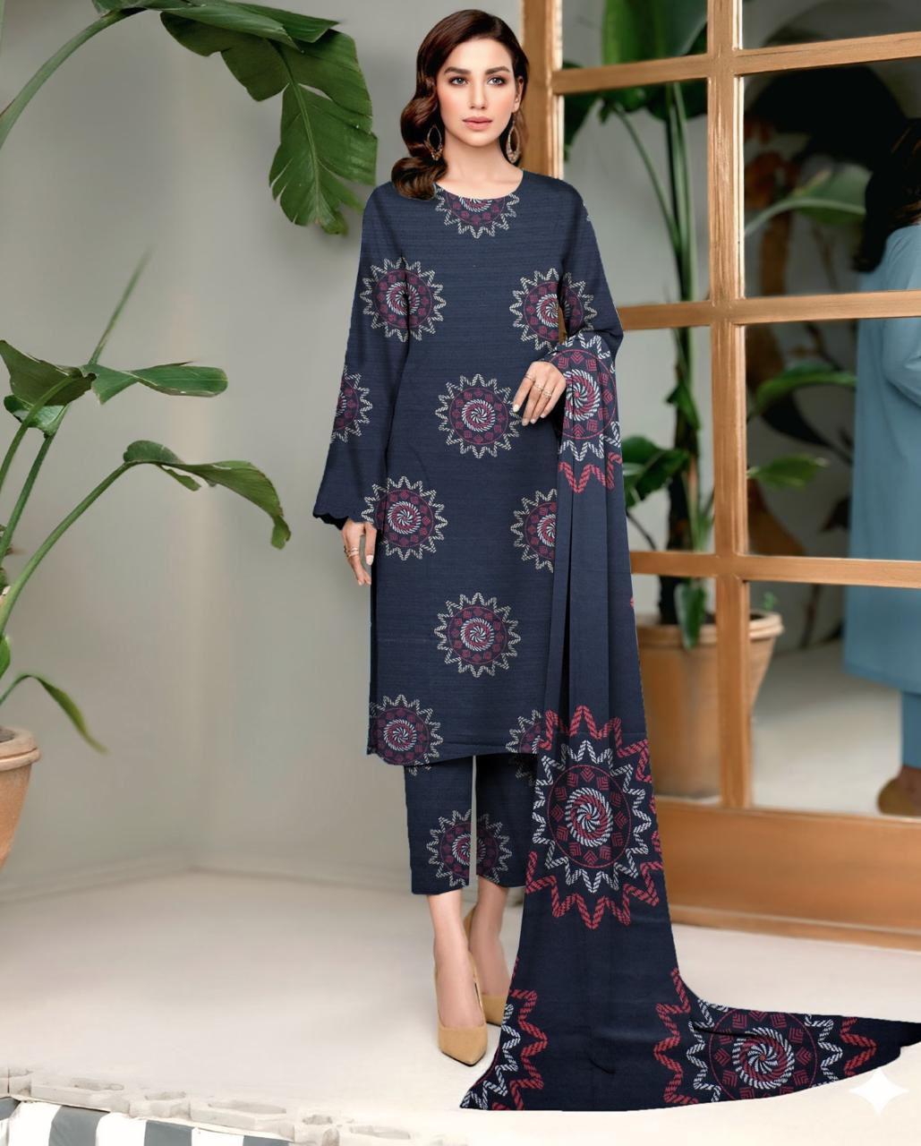 Elegant Embroidered Lawn Suit with Chiffon Dupatta – 3 Piece Unstitched Women’s Outfit
